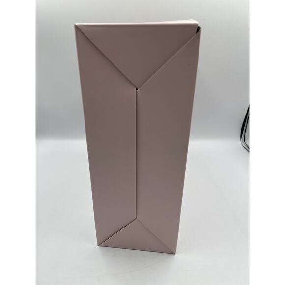 Hello Kitty Paper Tableware Party Set 16 Lunch & 16 Dessert Plates, 40 Napkins - Picture 11 of 11